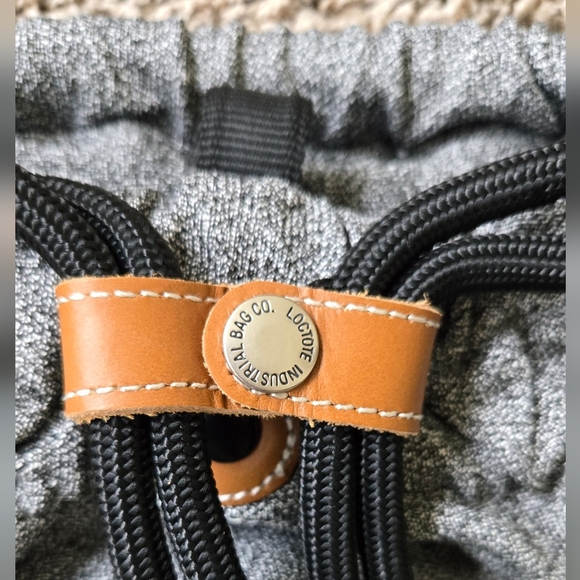 LocTote Flak Sack Sport Drawstring Backpack Gray Black Brass Combo Lock - Picture 5 of 9